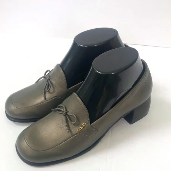 Valentino Rudy Women's Gray Pumps Sz 6.5 - Picture 2 of 14